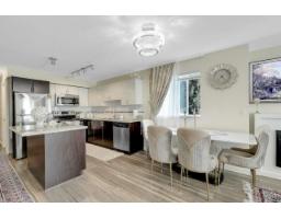 205 14960 102a Avenue, Surrey, BC V3R6A3 Photo 10