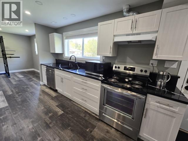 Photo 13 of 40 — 1839 E MCLAREN ROAD · Prince George, BC