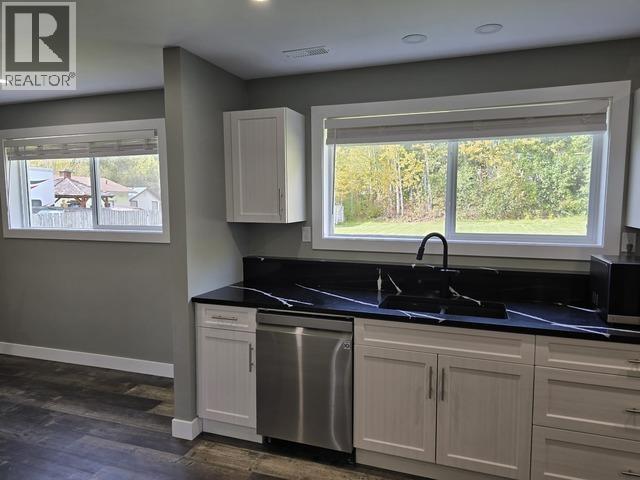 Photo 14 of 40 — 1839 E MCLAREN ROAD · Prince George, BC