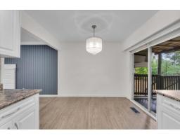 2558 Lakeview Crescent, Abbotsford, BC V2S3A9 Photo 7