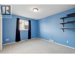 2pc Bathroom - 184 Cimarron Park Circle, Okotoks, AB T1S2H5 Photo 15