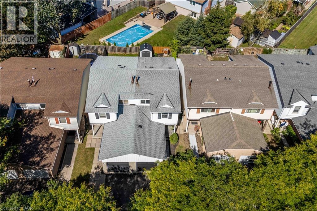 98 MEMORIAL Avenue - Image 38
