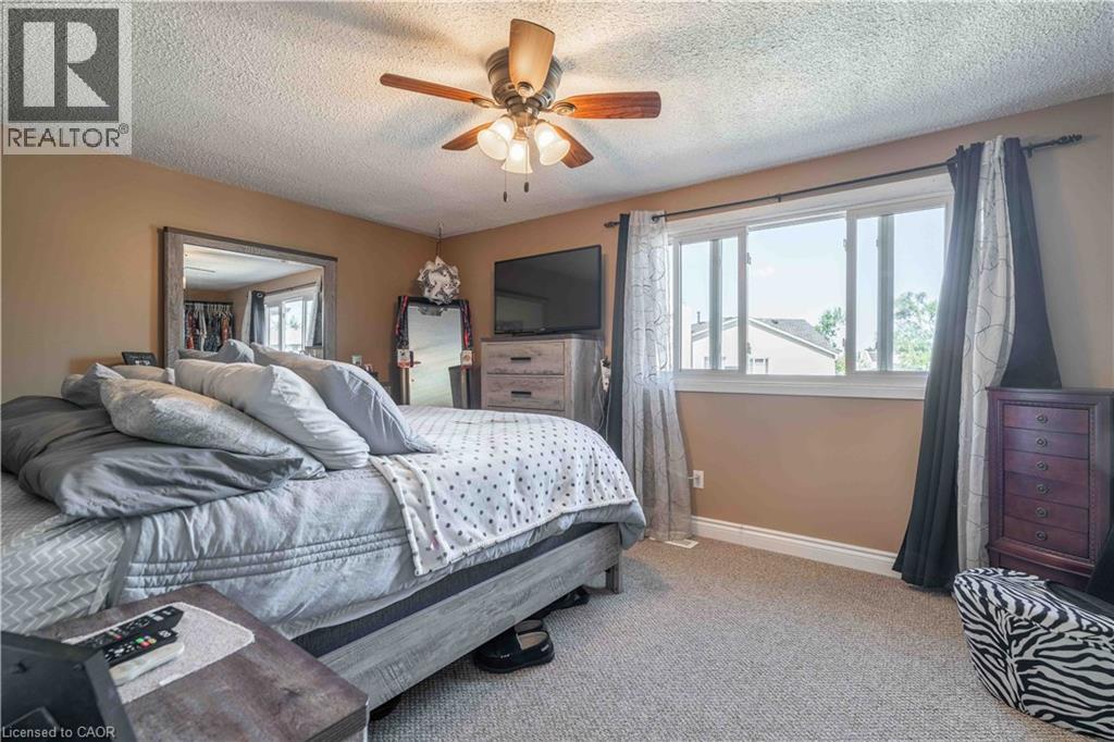 98 MEMORIAL Avenue - 15