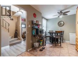 Porch - 98 Memorial Avenue, Stoney Creek, ON L8G4C7 Photo 9