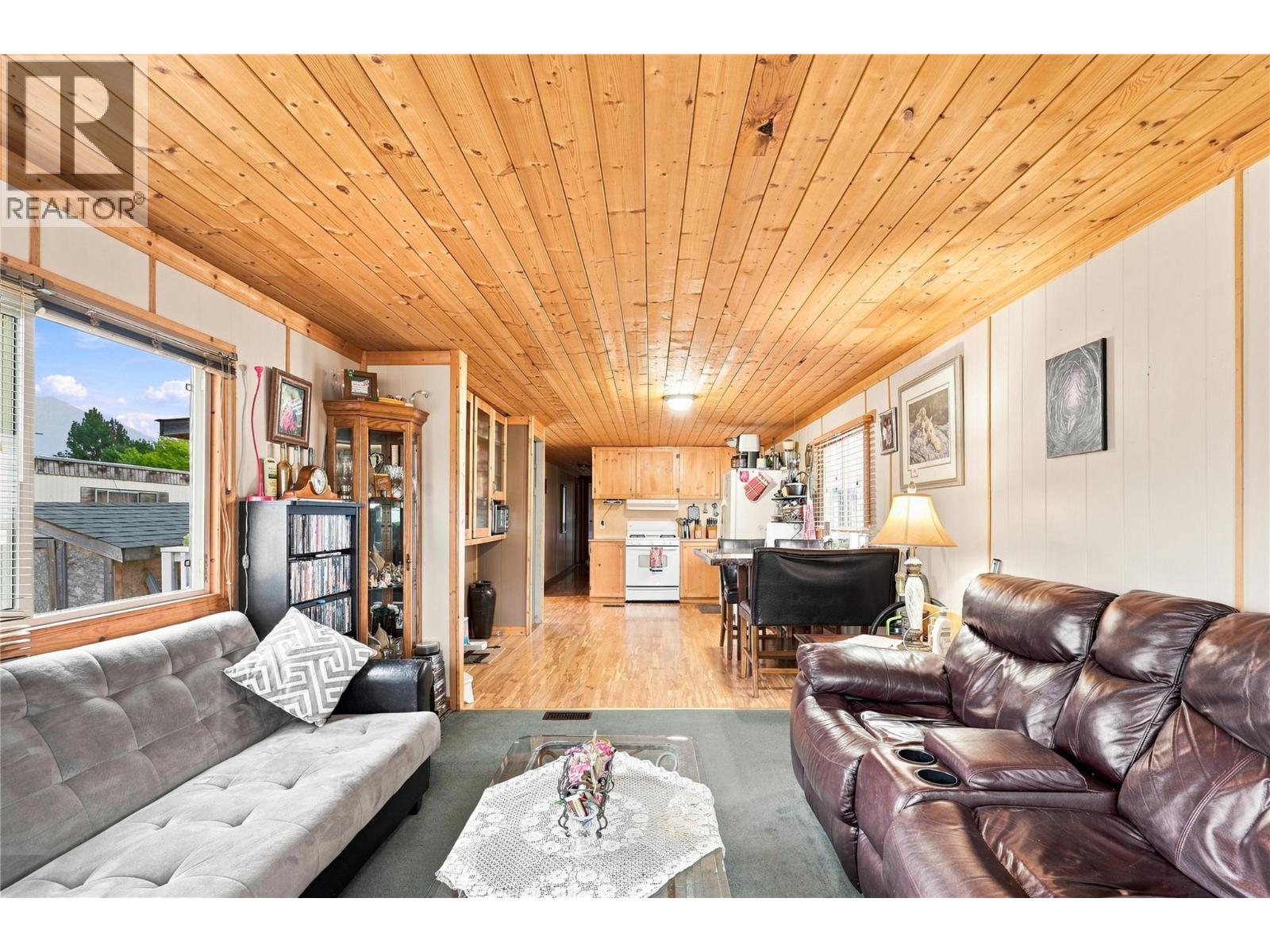 6598 Larch Road, Wasa — photo 12