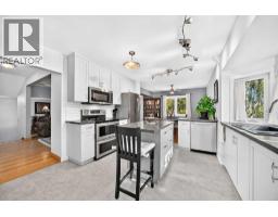 3pc Bathroom - 6003 Thornbank Drive Nw, Calgary, AB T2K3P4 Photo 11