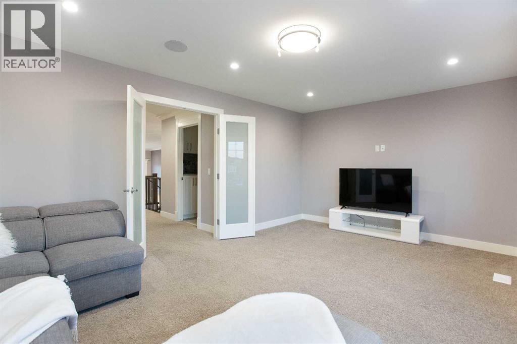 160 Kinniburgh Loop - photo 34