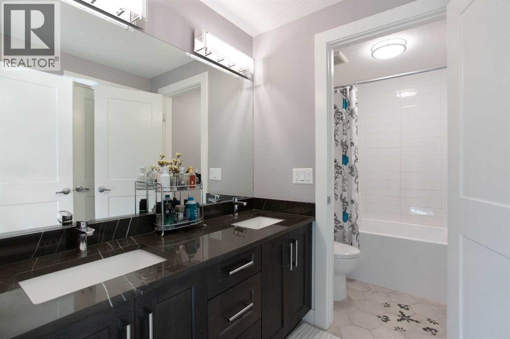 160 Kinniburgh Loop - photo 45