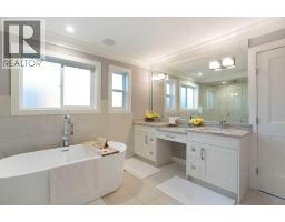160 Kinniburgh Loop, Chestermere, AB T1X0V1 Photo 26