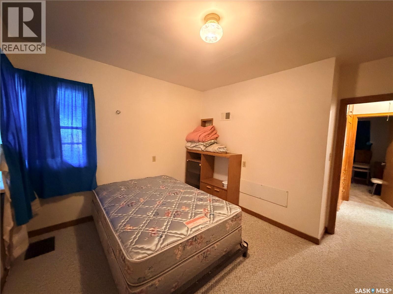 121 Empire ROAD, Assiniboia — photo 14