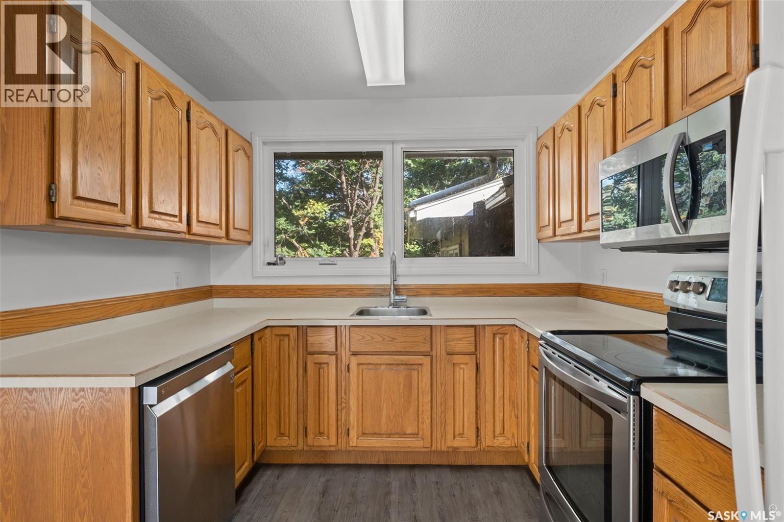 690 Eastwood STREET, Prince Albert — photo 9