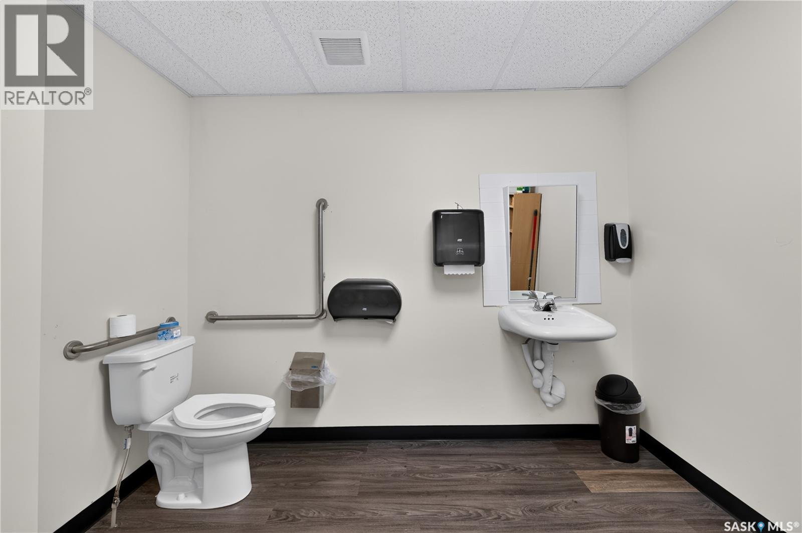3501 DEWDNEY AVENUE, Regina — photo 12