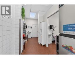 3501 Dewdney Avenue, Regina, SK S4T0Z4 Photo 13