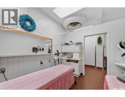3501 Dewdney Avenue, Regina, SK S4T0Z4 Photo 9