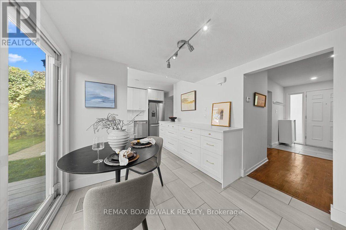 1853 KILBORN AVENUE - 14