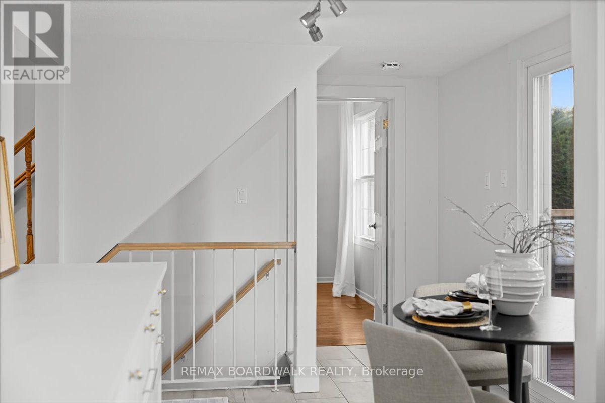 1853 KILBORN AVENUE - 19