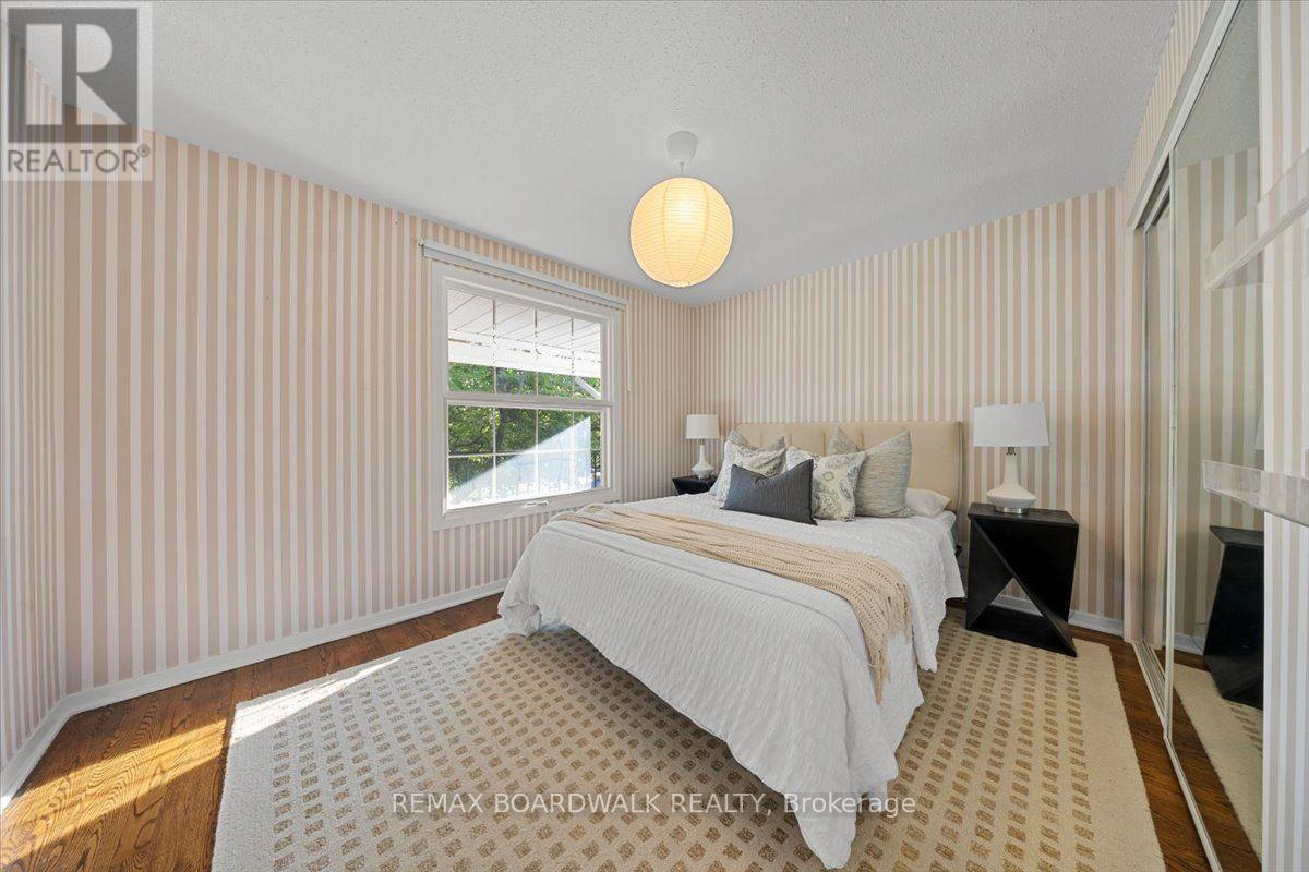 1853 KILBORN AVENUE - 33