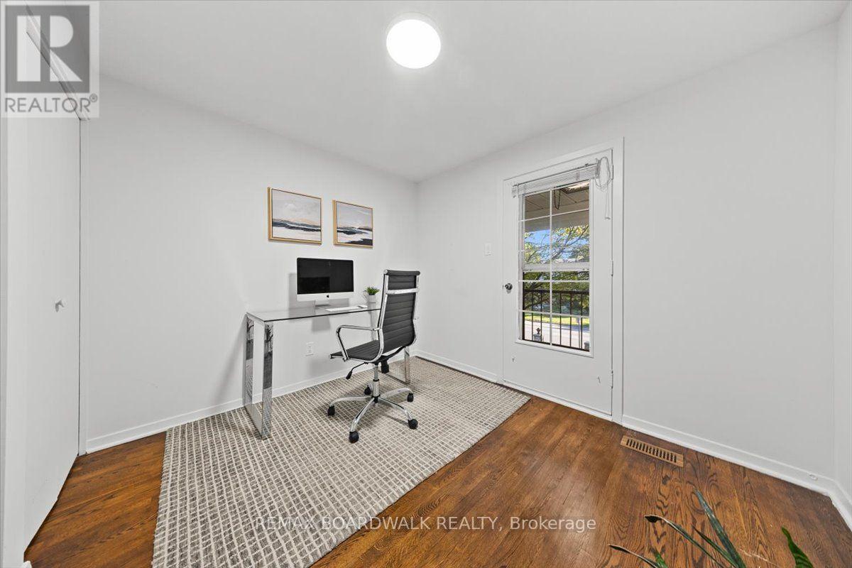 1853 KILBORN AVENUE - 37