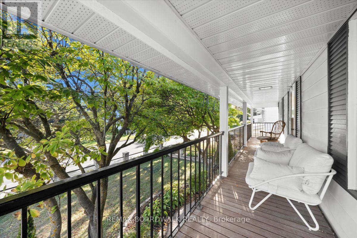 1853 KILBORN AVENUE - 41