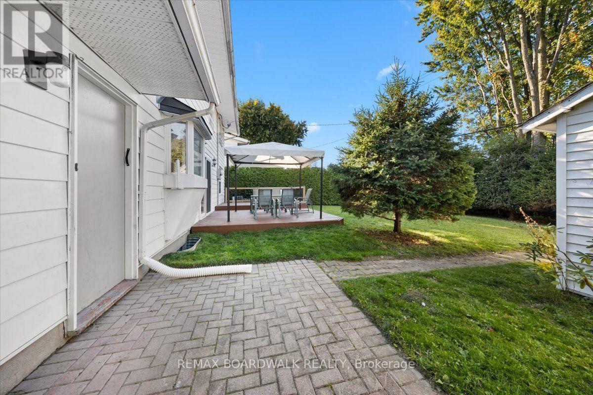 1853 KILBORN AVENUE - 45