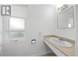 1853 Kilborn Avenue, Ottawa, ON K1H6N3 Photo 31
