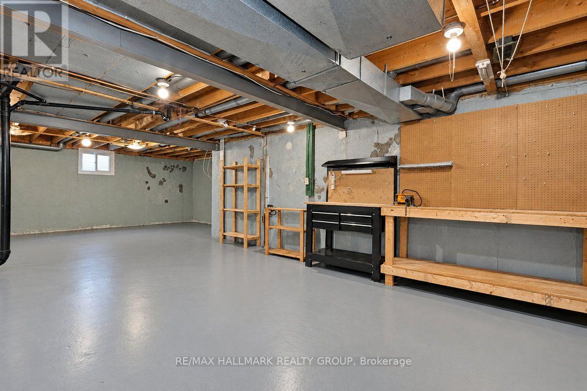 490 TISDALE CRESCENT - 30