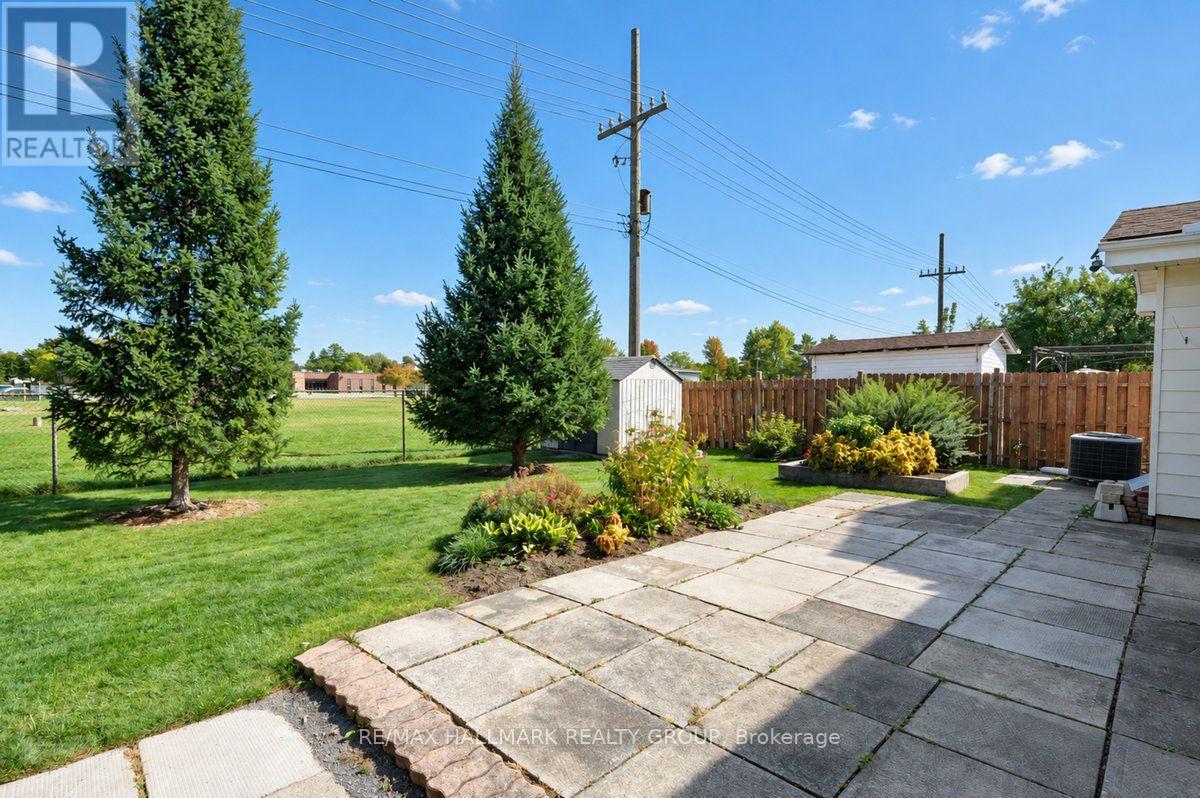 490 TISDALE CRESCENT - 37