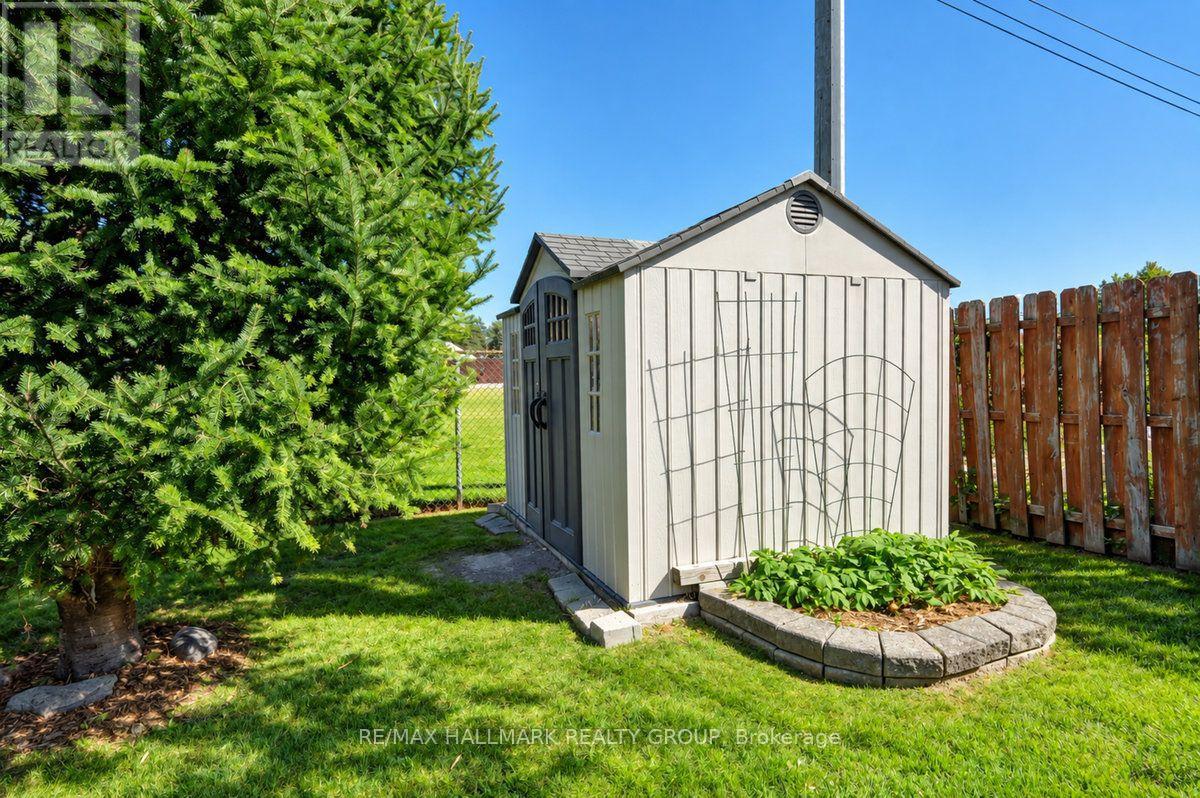 490 TISDALE CRESCENT - 39
