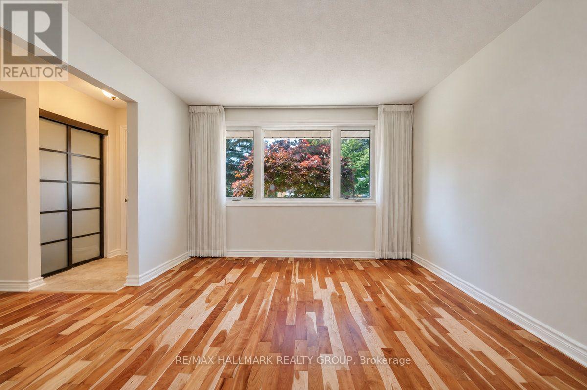 490 TISDALE CRESCENT, Ottawa — photo 7