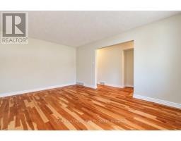 490 Tisdale Crescent, Ottawa, ON K1J7A6 Photo 9