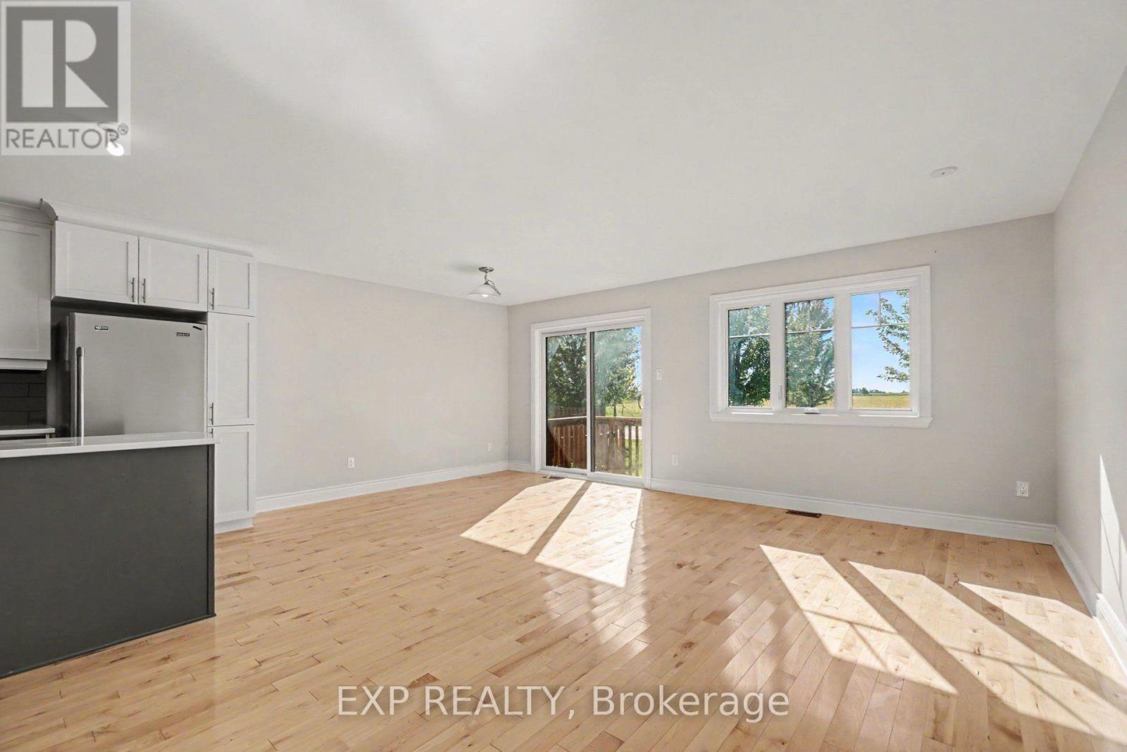 202 ST MALO PLACE, Russell — photo 6