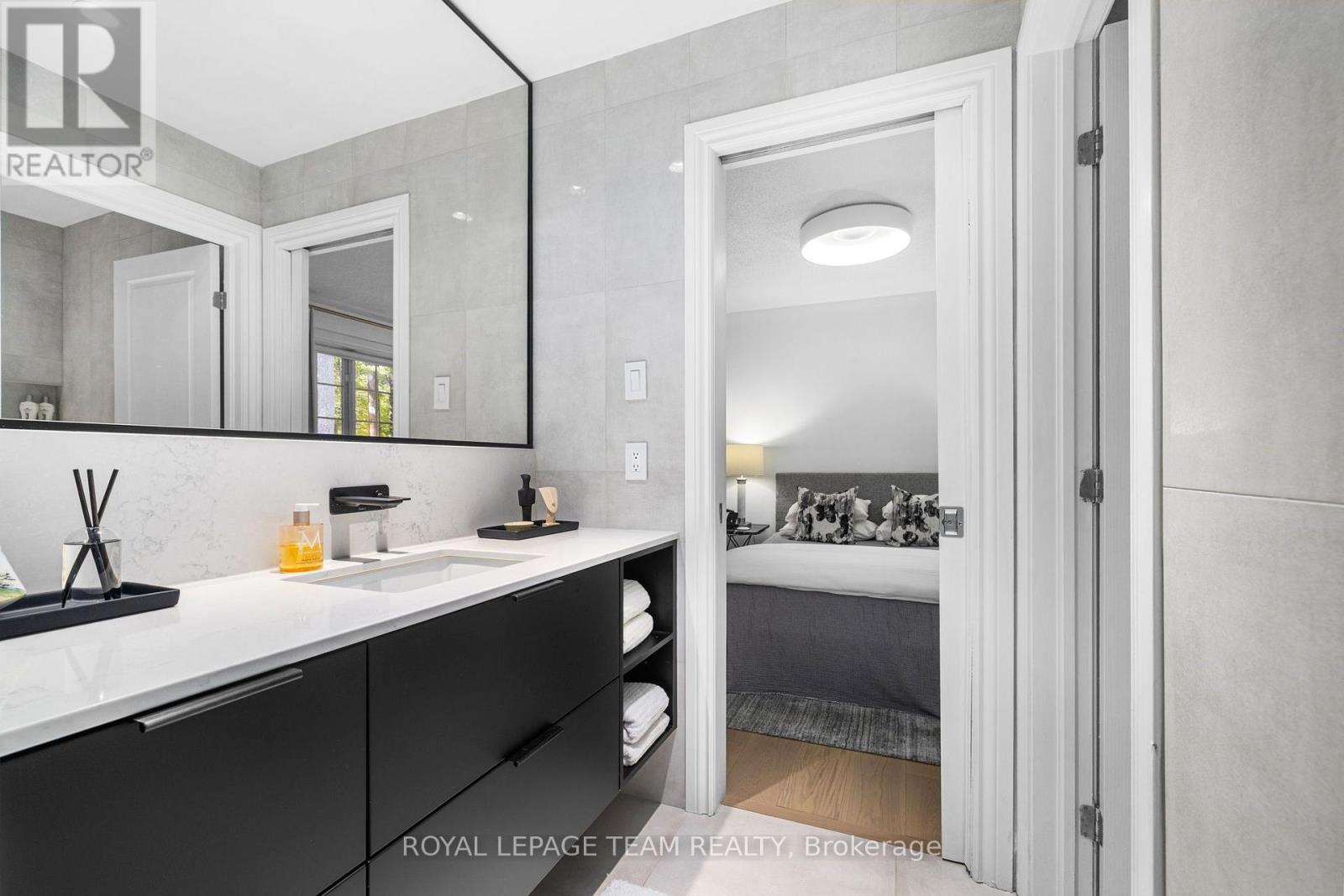 1510 REINDEER WAY - Image 24