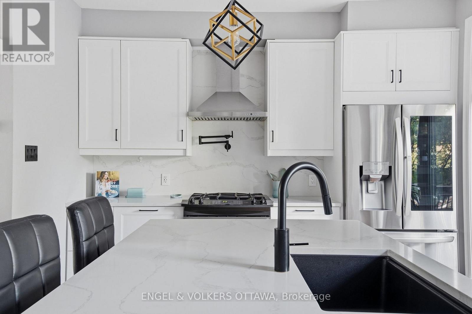 412 BERKLEY AVENUE, Ottawa — photo 11