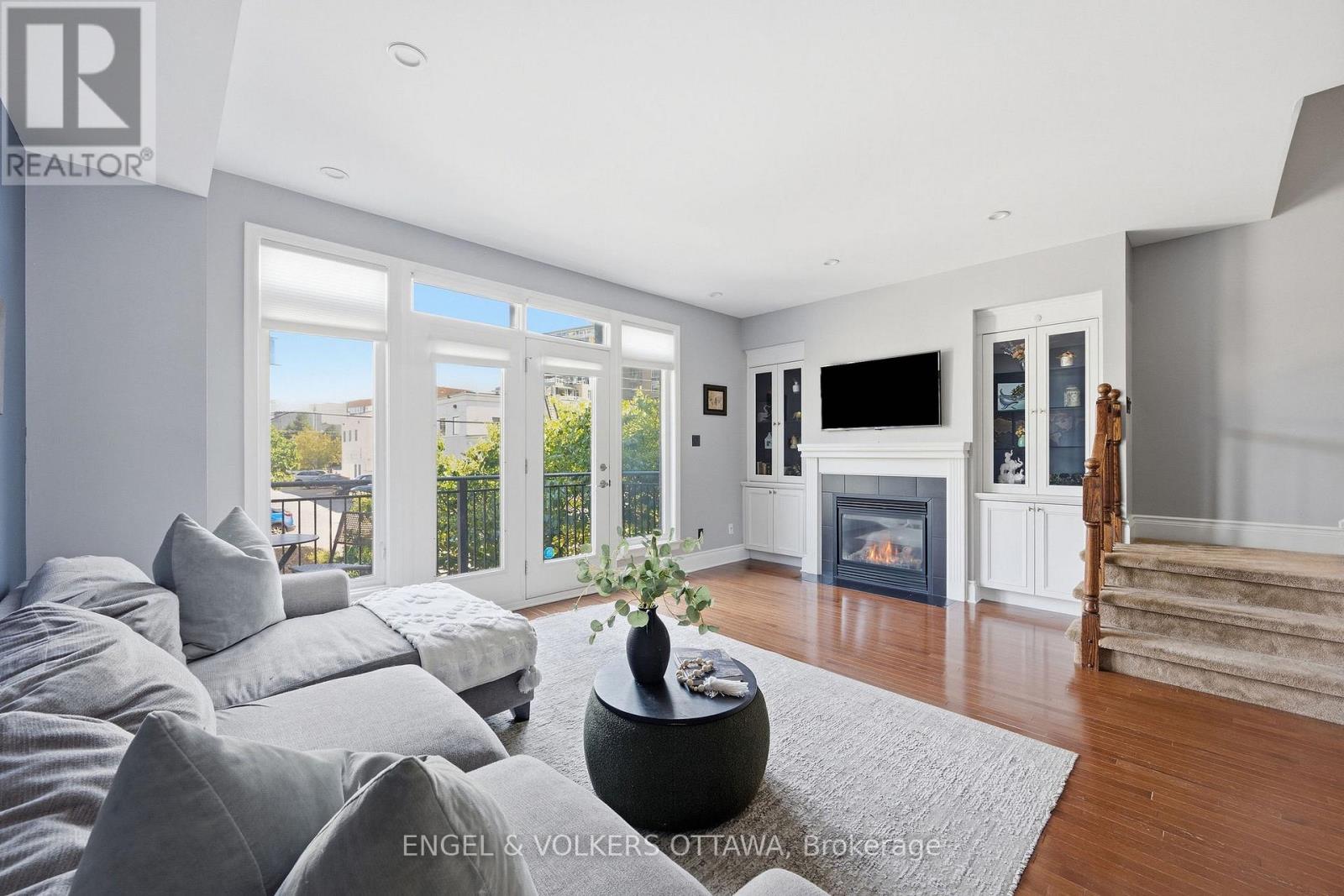 412 BERKLEY AVENUE - Image 24