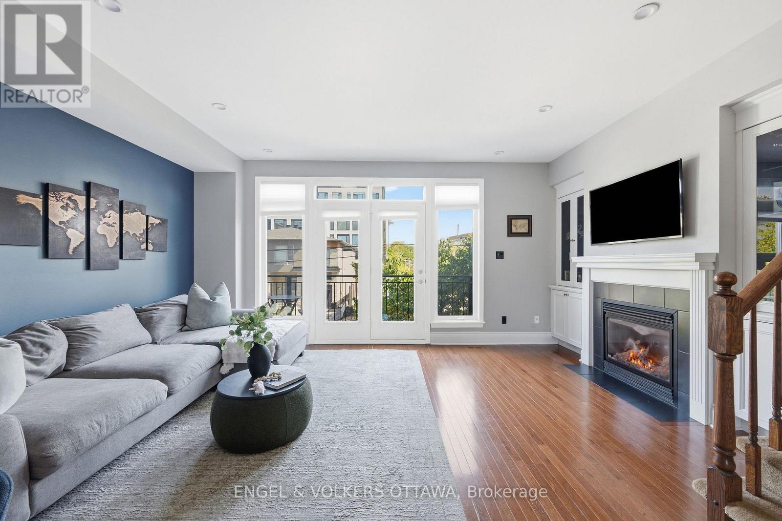 412 BERKLEY AVENUE - 25