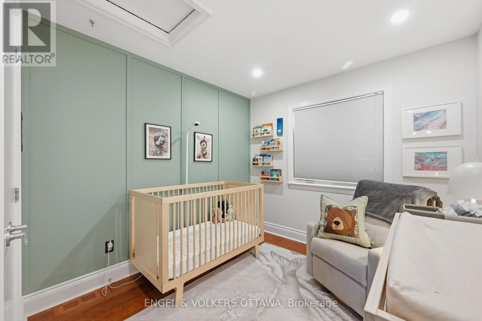 412 BERKLEY AVENUE - Image 36
