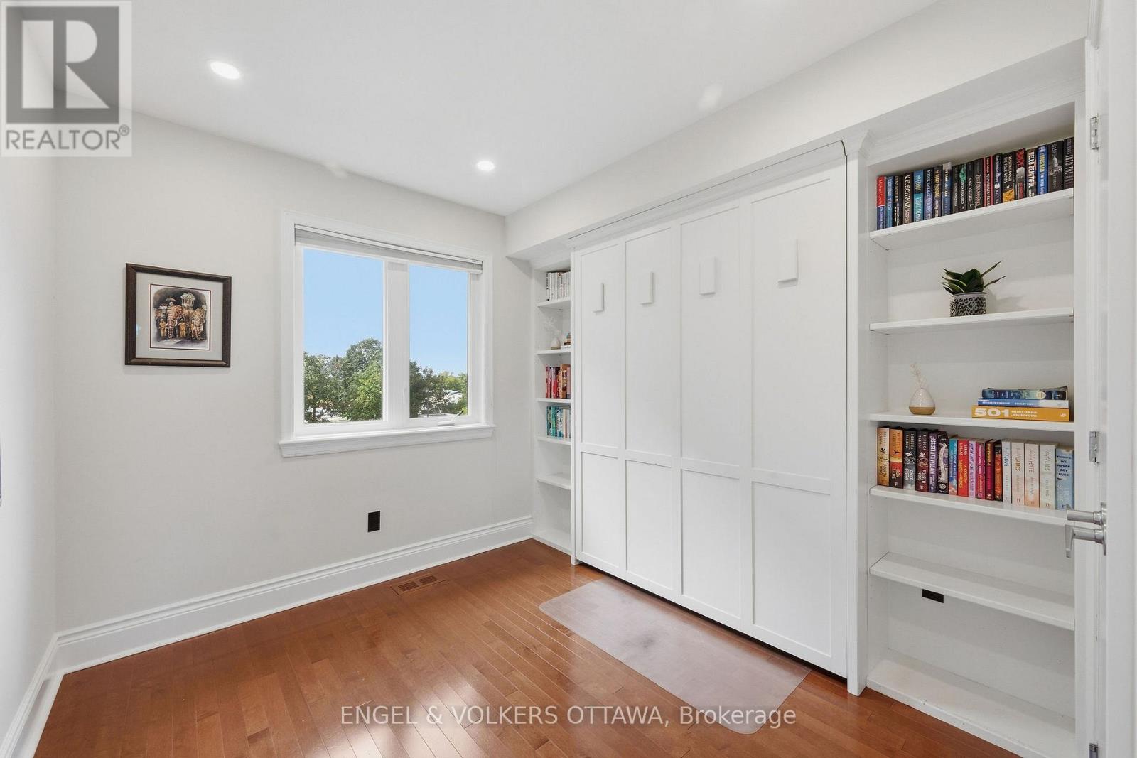 412 BERKLEY AVENUE - 40