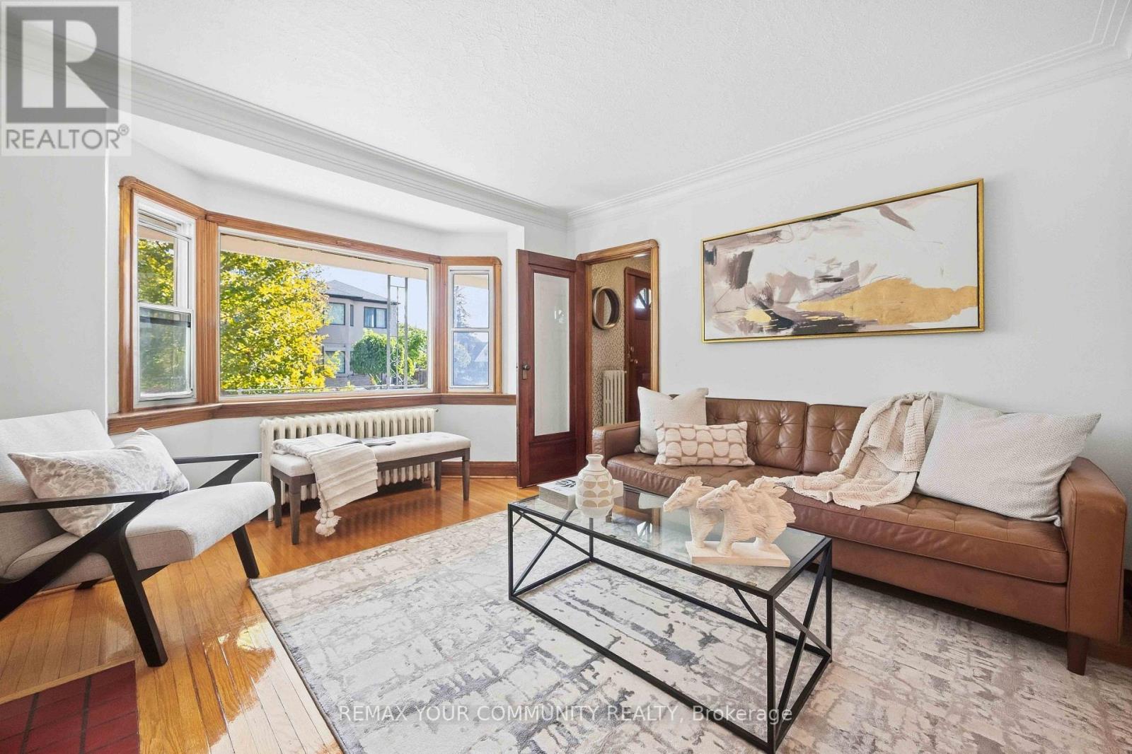 4 CRESTLAND AVENUE - 10