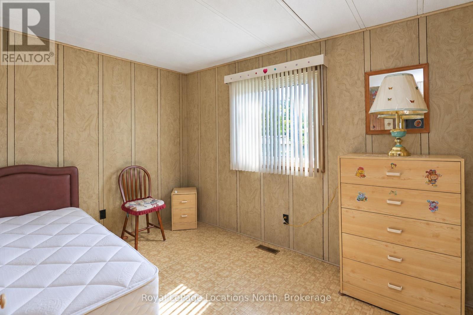 16 SINCLAIR AVENUE S, Wasaga Beach — photo 10