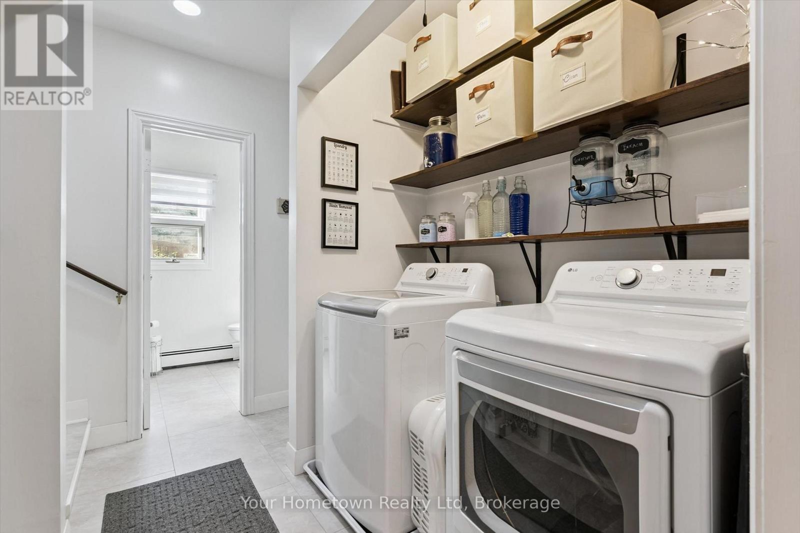 595 TOWER STREET S - Image 25