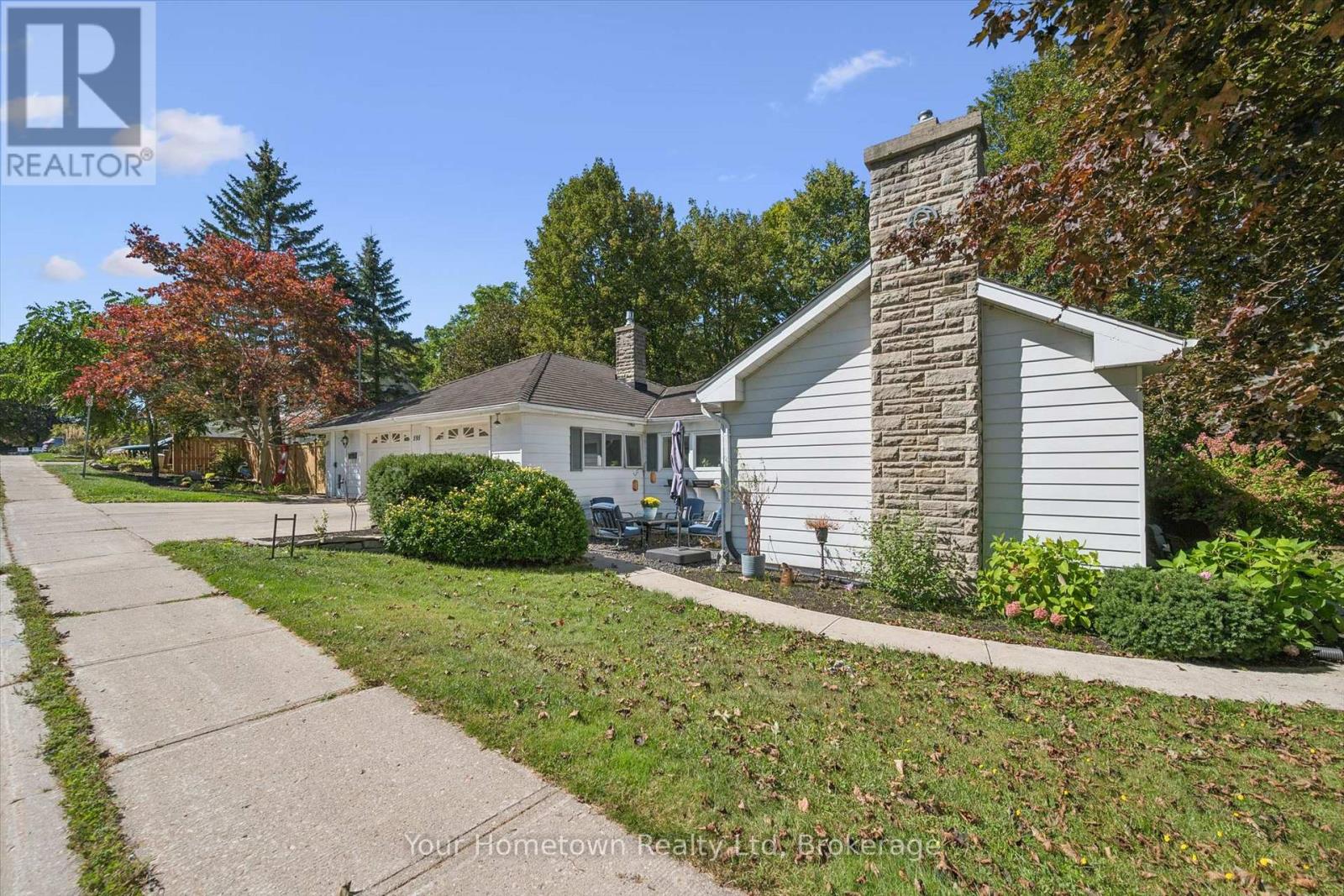 595 TOWER STREET S - Image 40