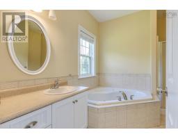 71 Valerie Court, Windsor Junction, NS B2T1Y7 Photo 31