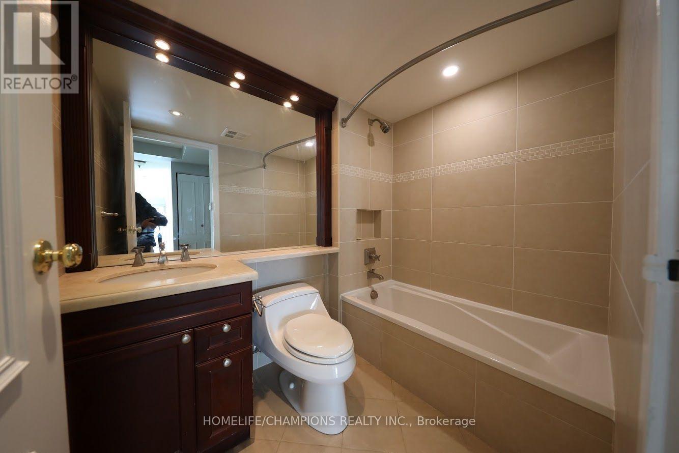 2412 - 10 YONGE STREET, Toronto (Waterfront Communities) — photo 10