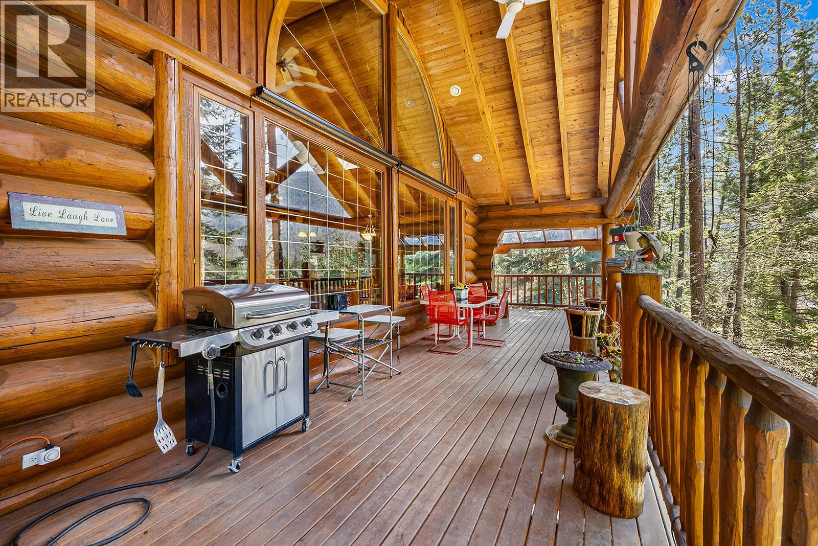 324 Arrow Creek E Road - Image 10