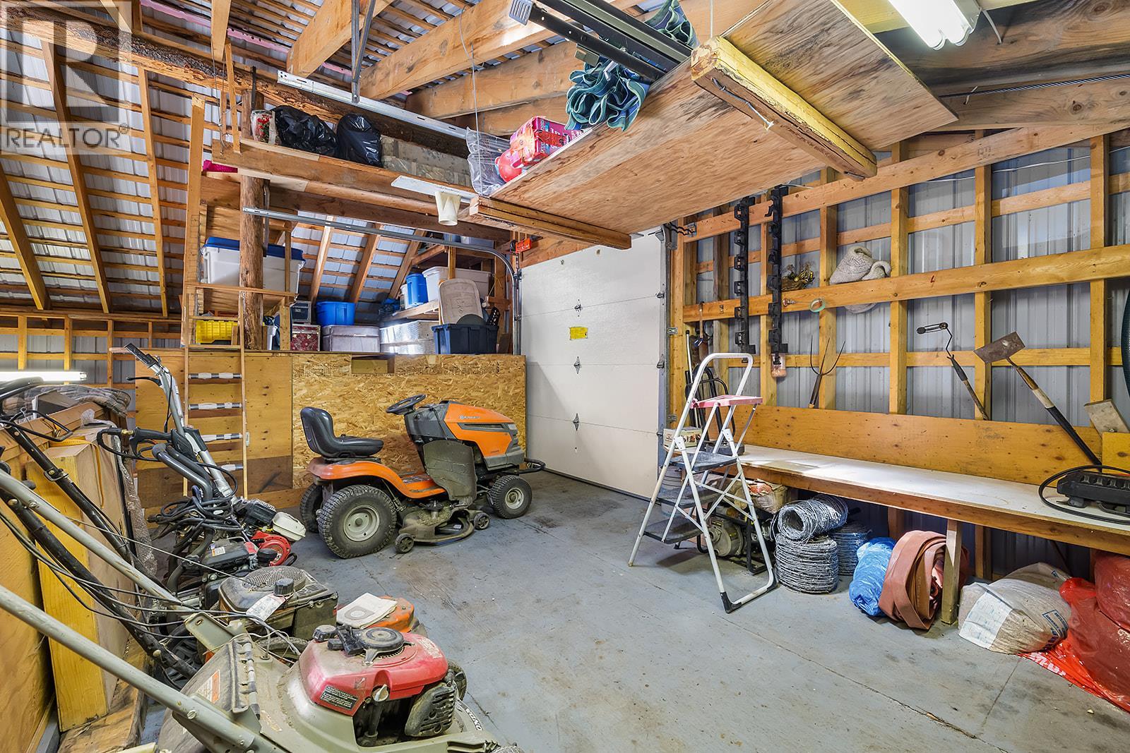 324 Arrow Creek E Road - Image 61