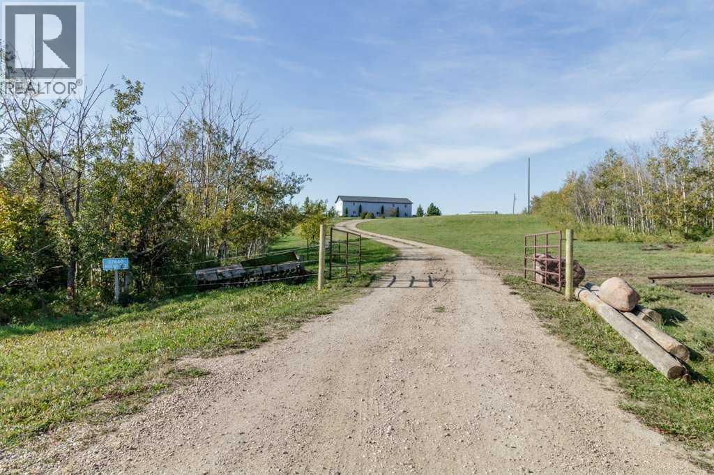 Listing photo – 37440 Range Road 242, Rural Red Deer County