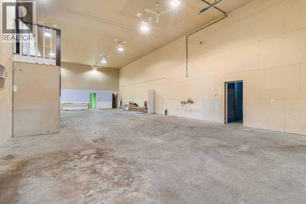 Listing photo – 37440 Range Road 242, Rural Red Deer County