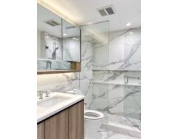 14xx 13768 100 Avenue, Surrey, BC V3T0V2 Photo 7