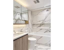 14xx 13768 100 Avenue, Surrey, BC V3T0V2 Photo 8
