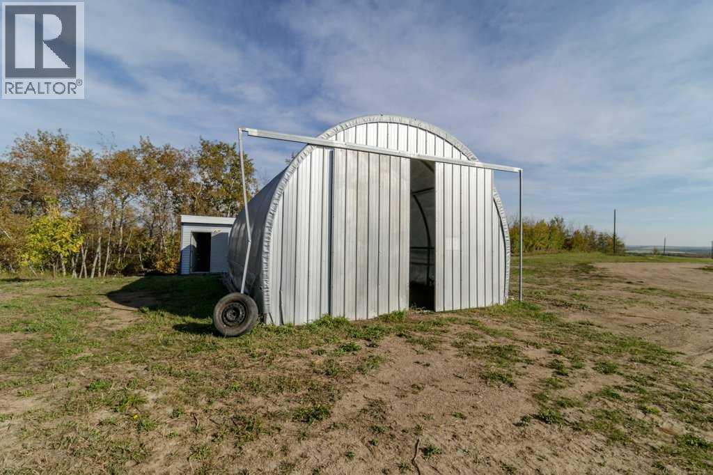 Listing photo – 37440 Range Road 242, Rural Red Deer County
